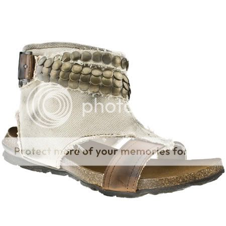 Bronx Toss Stud Slouch Sandal Sandals