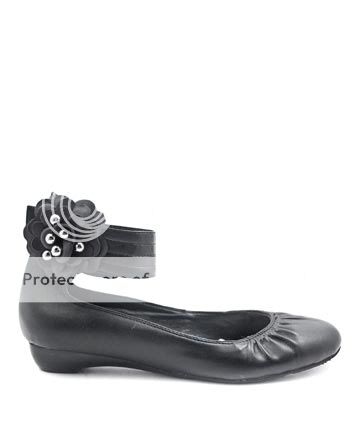 Tiamo black flower